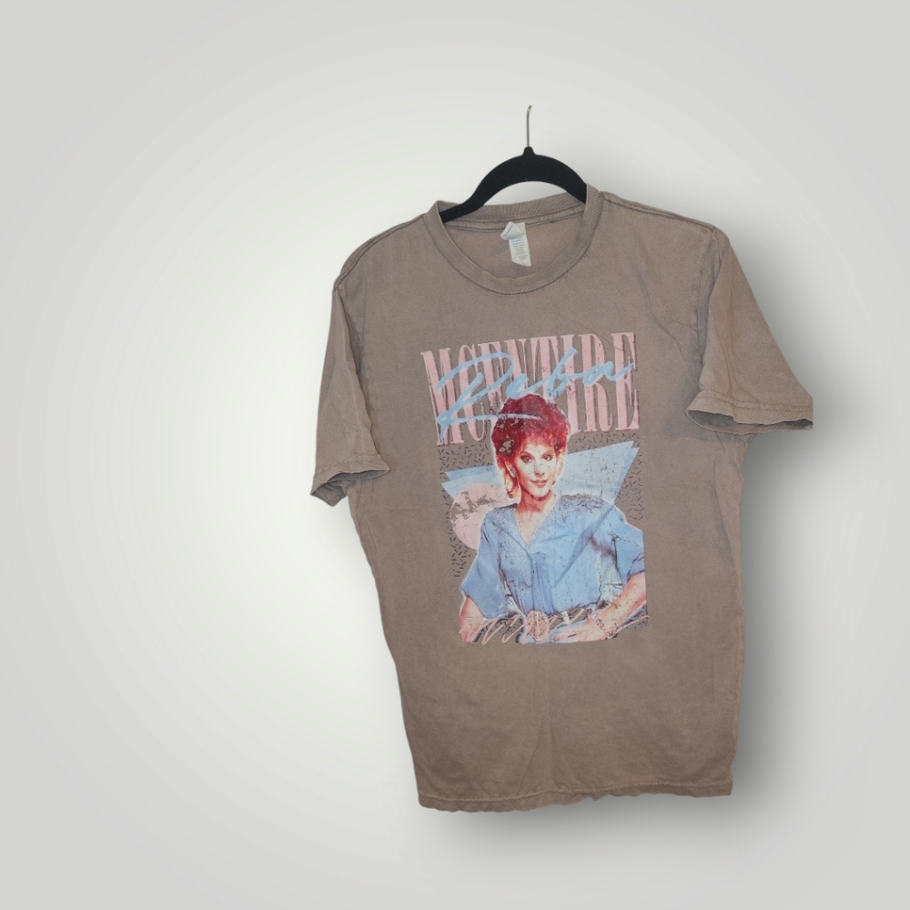Reba Mcentire Graphic T-Shirts for Music Lovers M - Picture 9 of 11